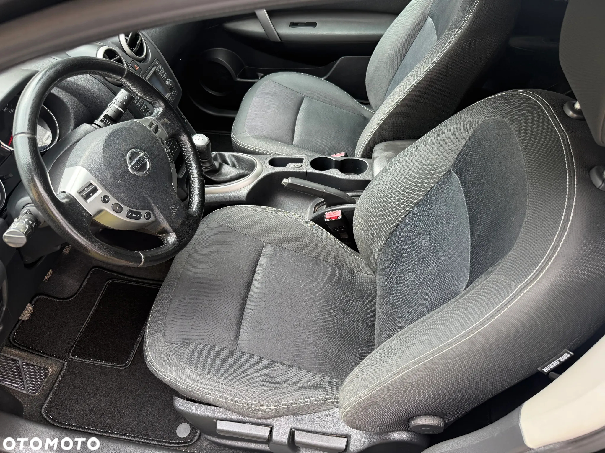 Nissan Qashqai 1.6 DCi Acenta - 14
