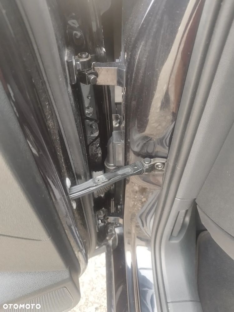 Volkswagen Passat Variant 2.0 TDI BMT Highline DSG - 8