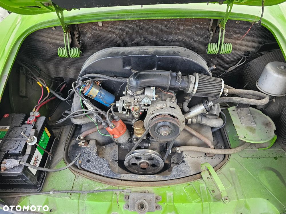 Volkswagen Karmann Ghia - 14