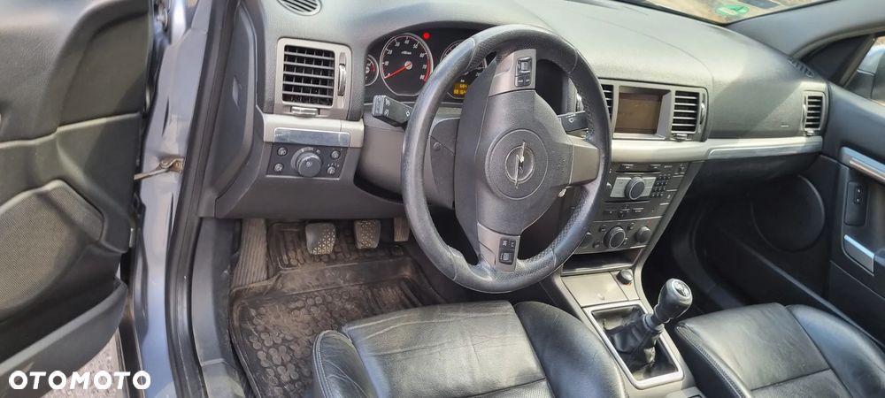 Opel Vectra 1.8 GTS - 8