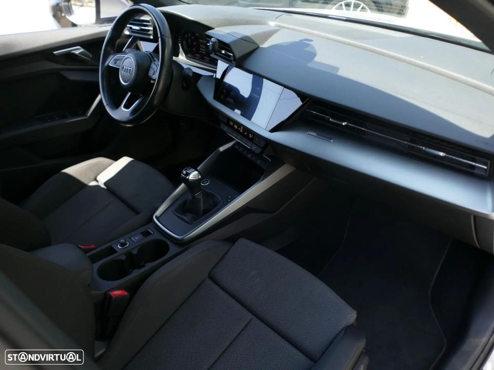 Audi A3 Limousine 30 TDI - 29
