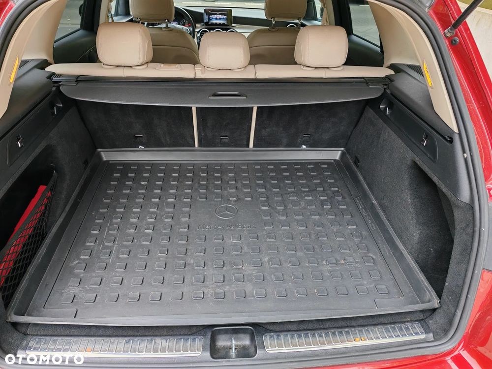 Mercedes-Benz GLC 250 4-Matic - 23