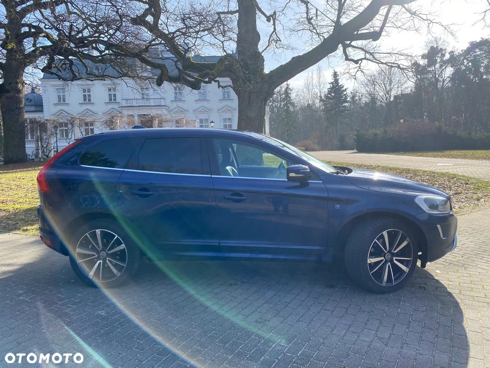 Volvo XC 60 D4 Drive-E Ocean Race - 10