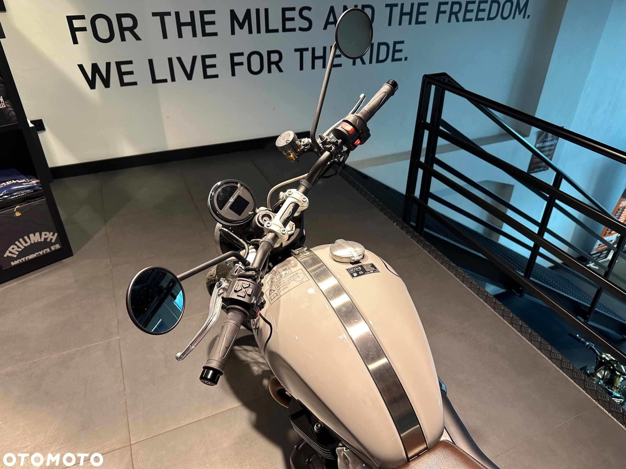 Triumph Scrambler - 6