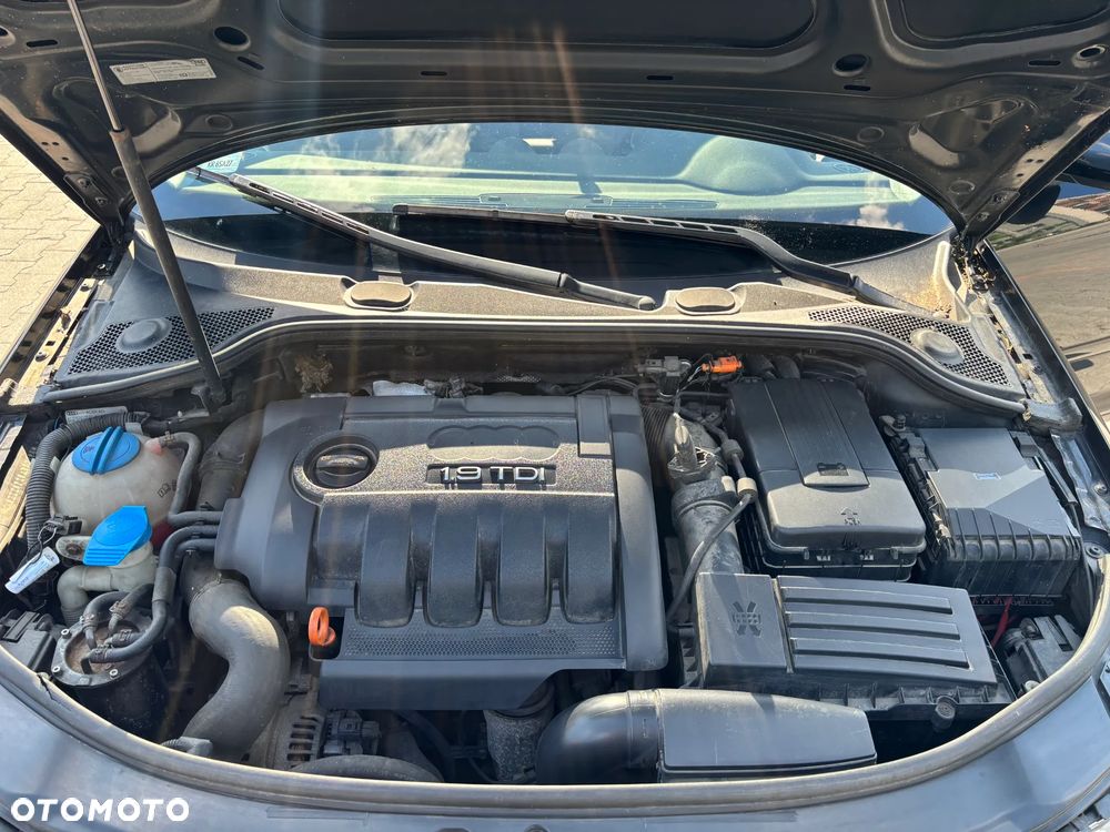 Audi A3 3-drzwiowe 1.9 TDI Attraction - 27