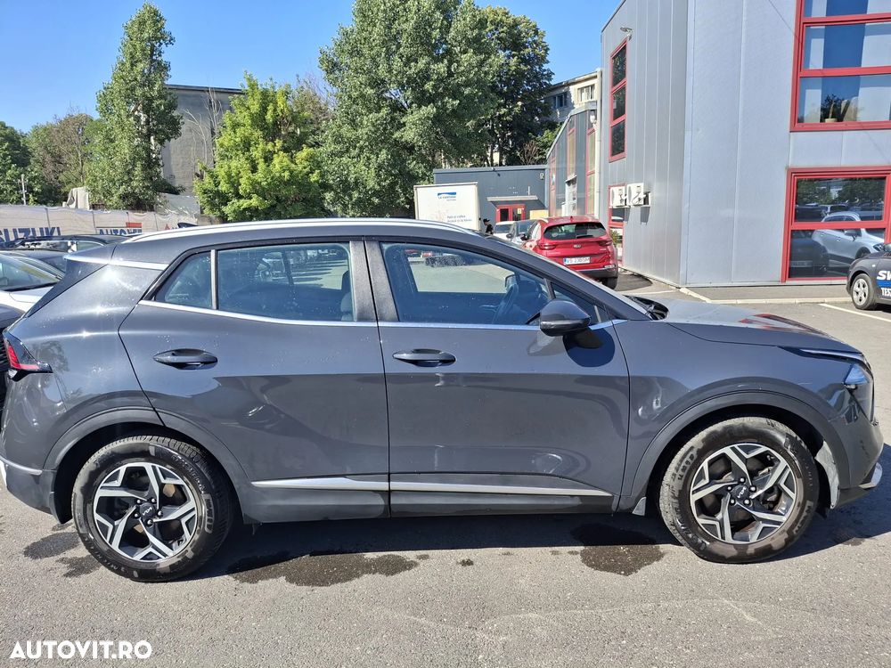 Kia Sportage 1.6 T-GDI 6MT 4x2 Urban - 3