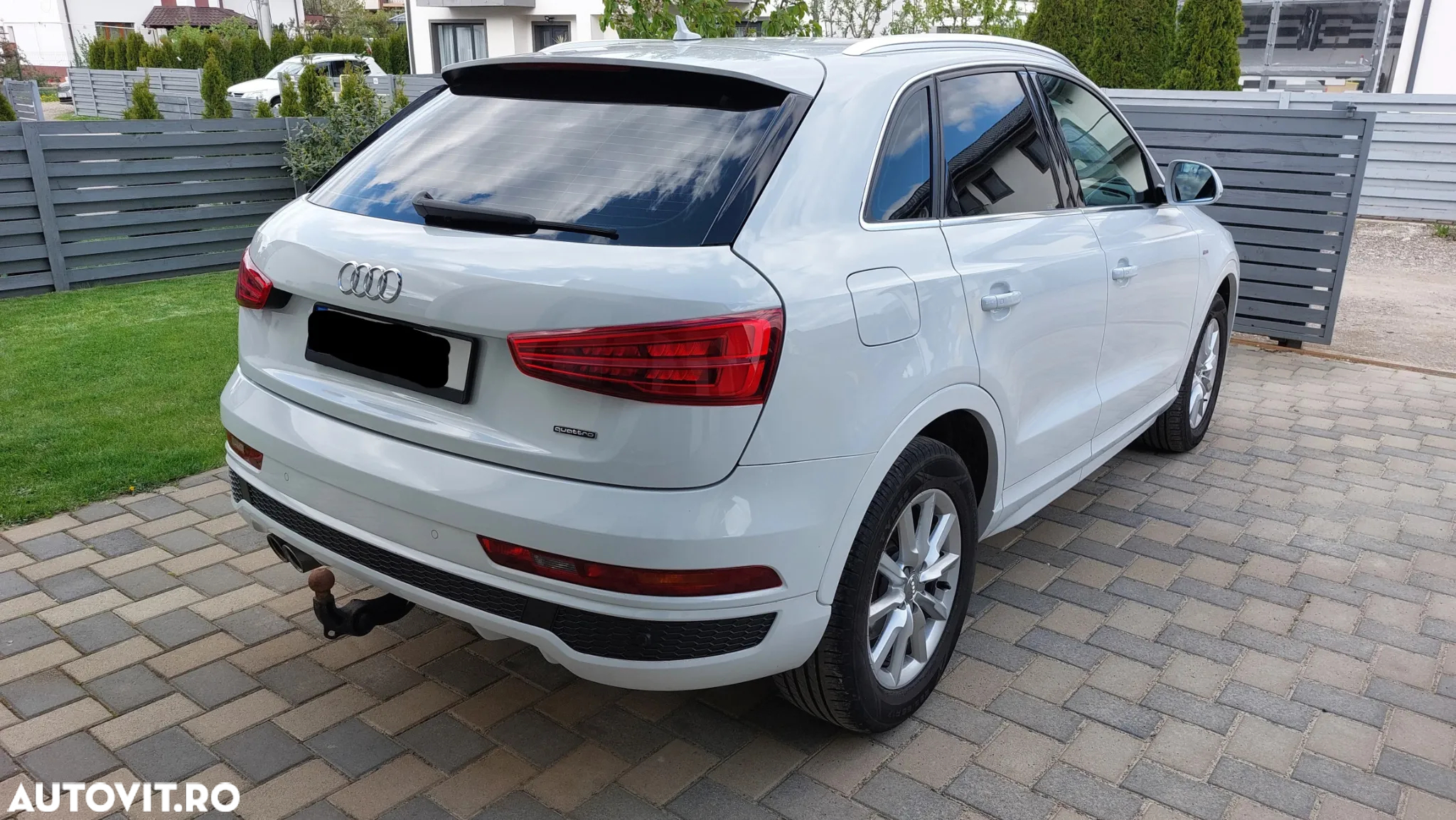 Audi Q3 2.0 TDI Quattro S tronic sport - 4