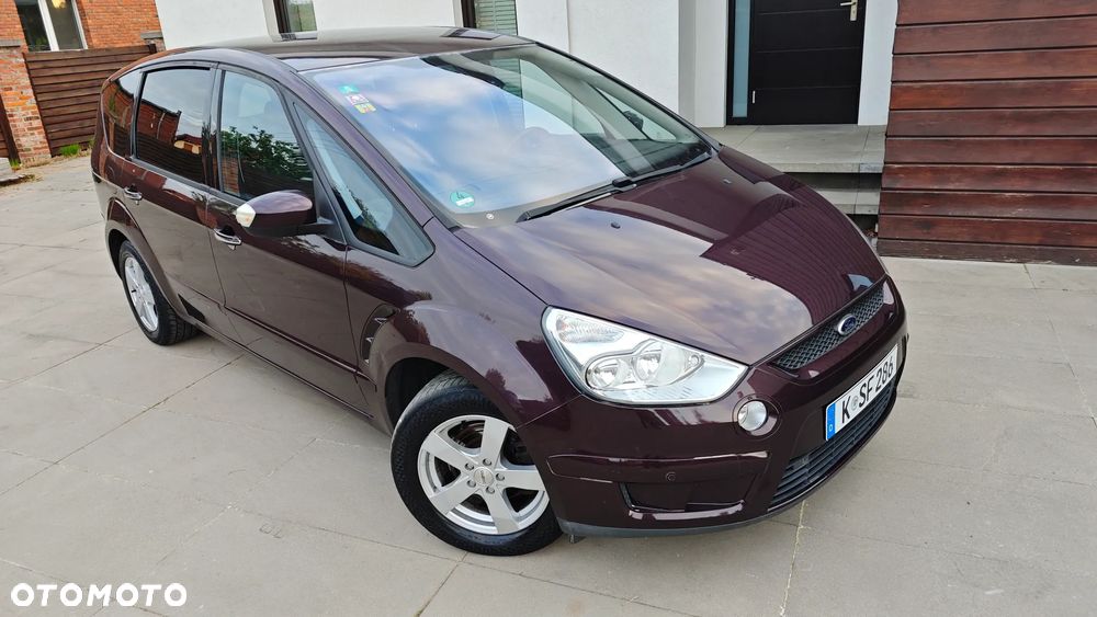 Ford S-Max 2.0 Titanium - 27