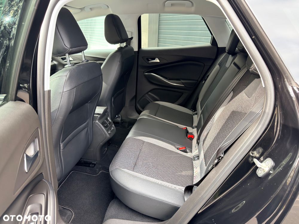 Opel Grandland X 1.2 Start/Stop Business INNOVATION - 25