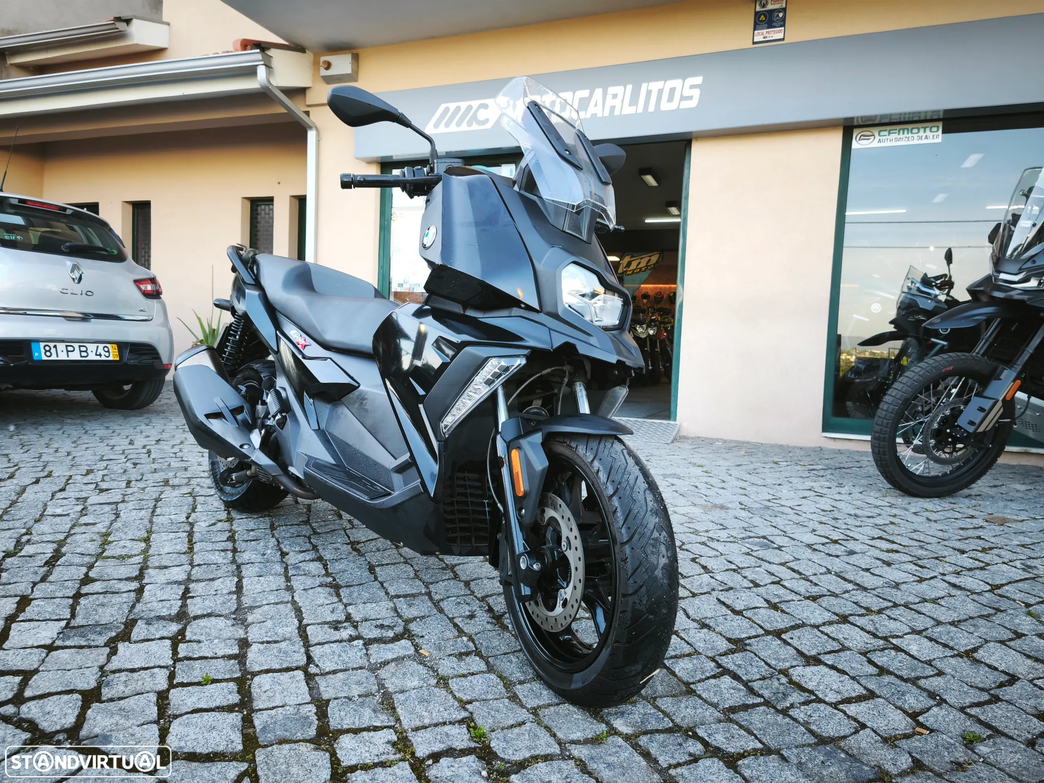 BMW C 400 X Black Scooter - 2