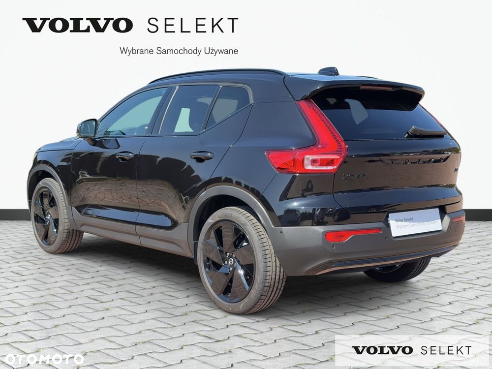 Volvo XC 40 B4 B DKG Ultra Black Edition - 8