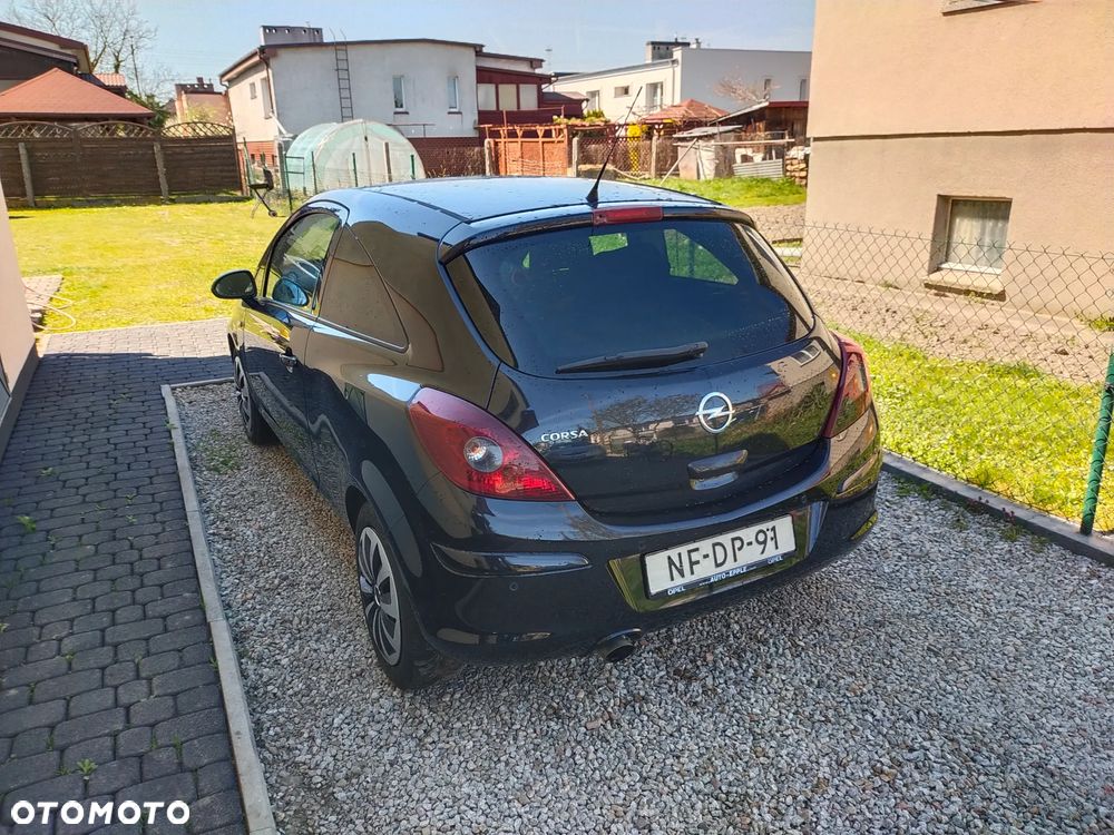Opel Corsa - 3