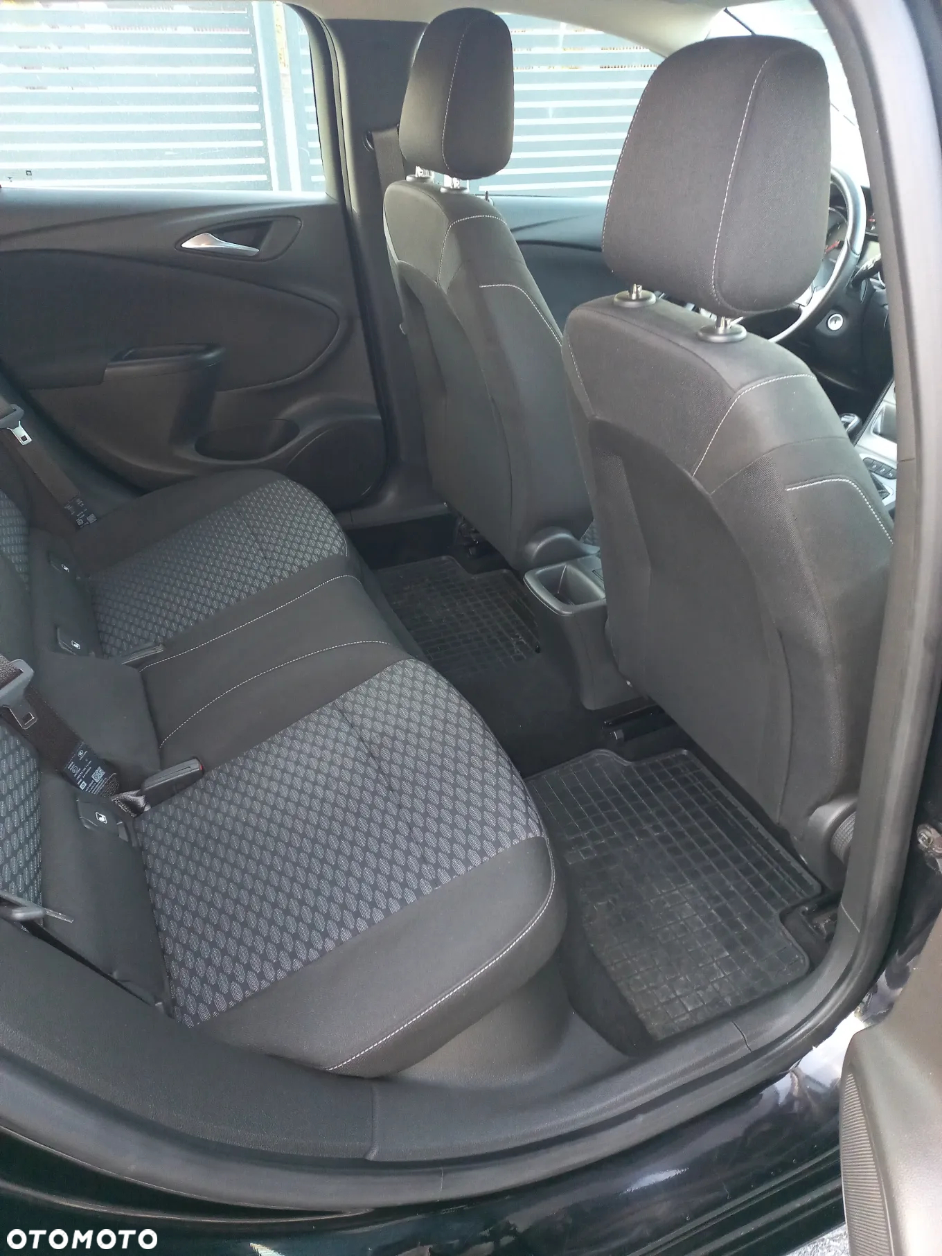 Opel Astra IV 1.6 CDTI Sport - 11