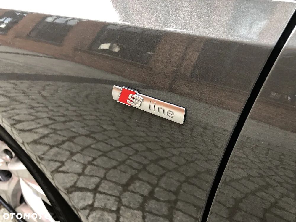Audi A4 Avant 40 TDI mHEV S Line S tronic - 31