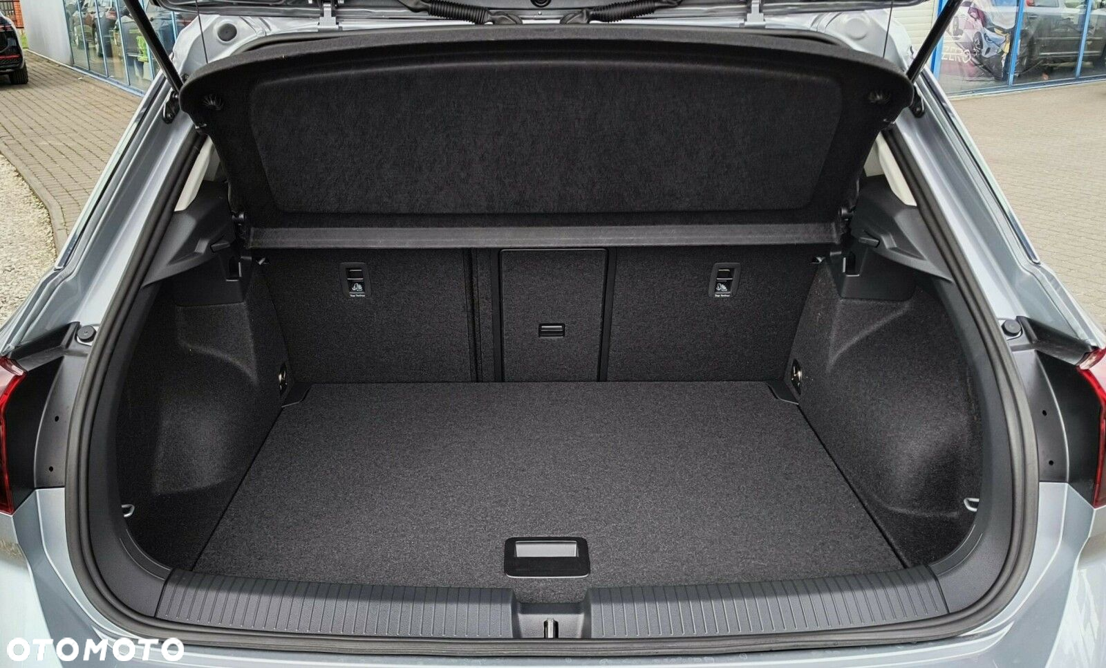 Volkswagen T-Roc 1.5 TSI Life Plus DSG - 23