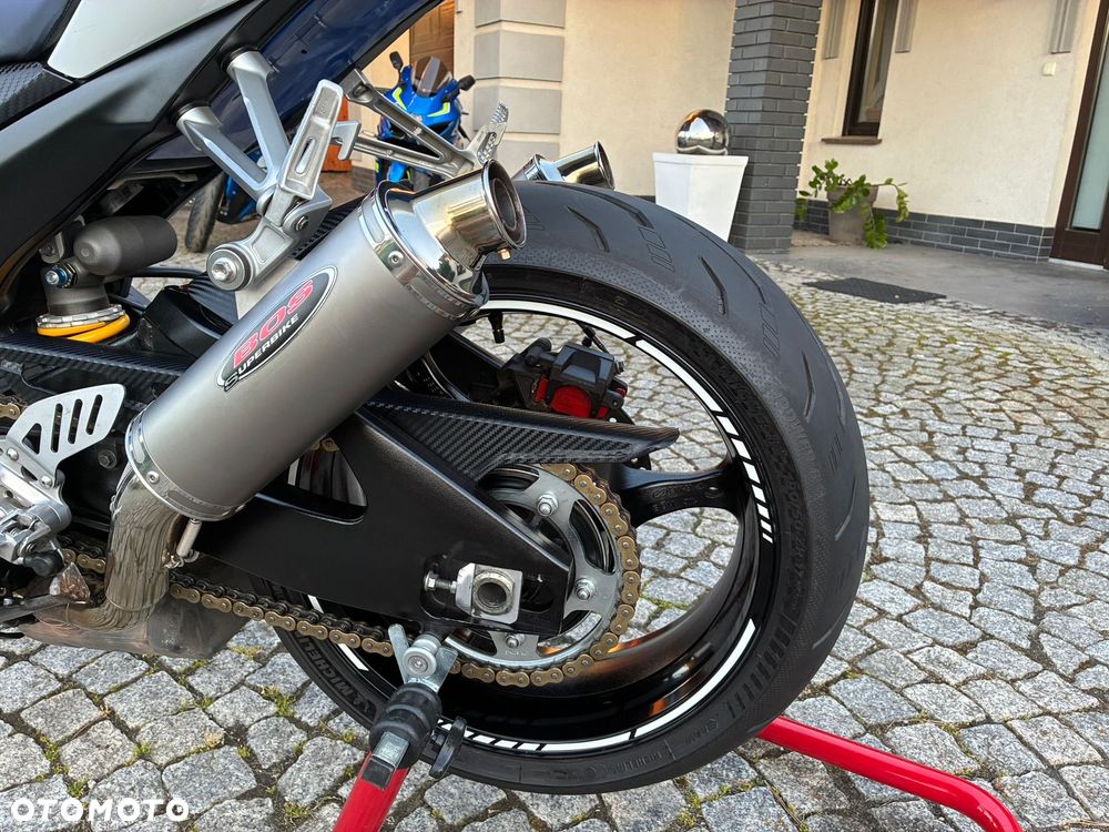 Suzuki GSX-R - 20