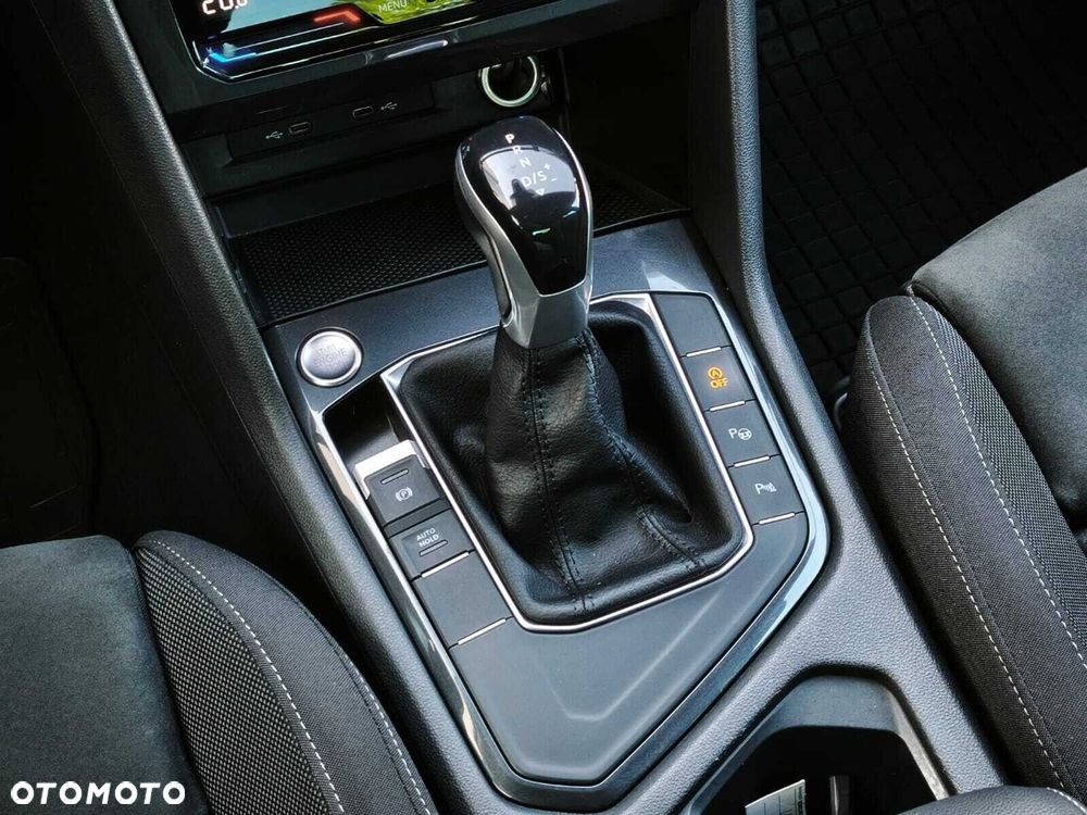 Volkswagen Tiguan 1.5 TSI EVO Life DSG - 28