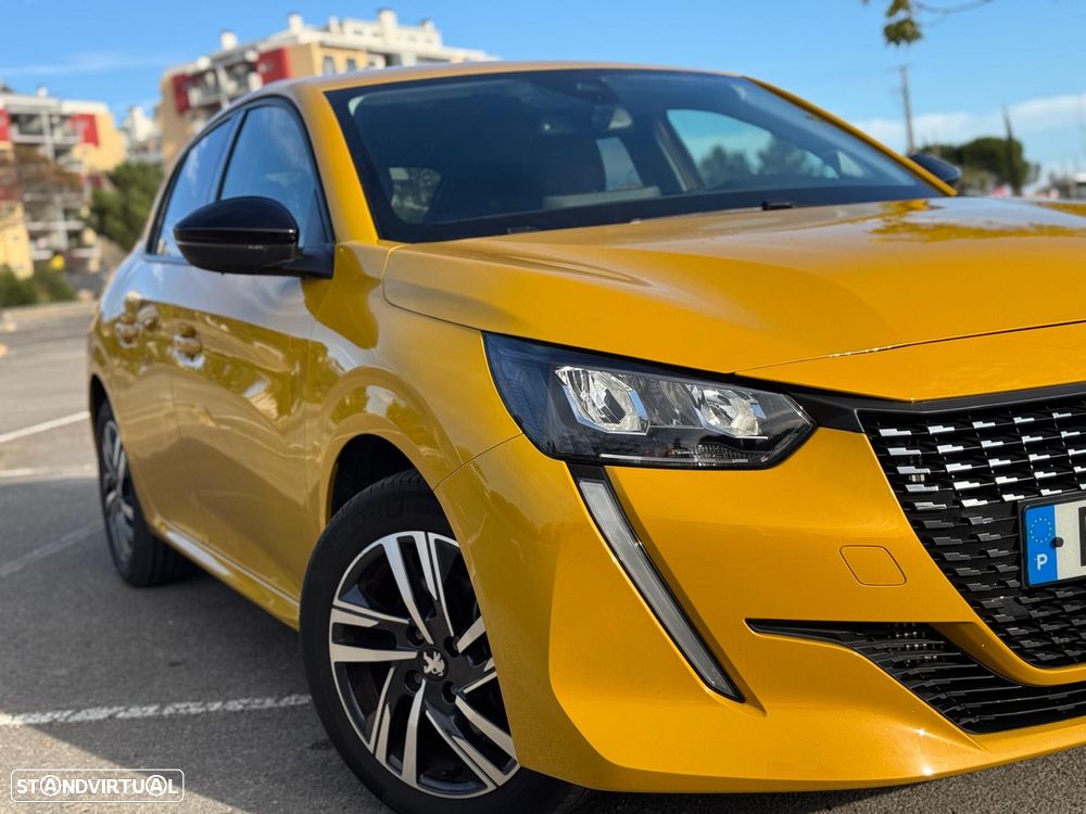 Peugeot 208 PureTech 100 Allure Pack - 23