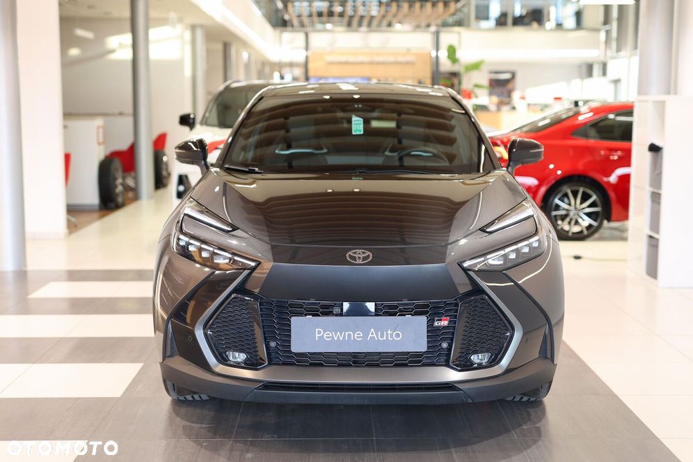 Toyota C-HR 2.0 Hybrid Dynamic Force GR Sport AWD - 2