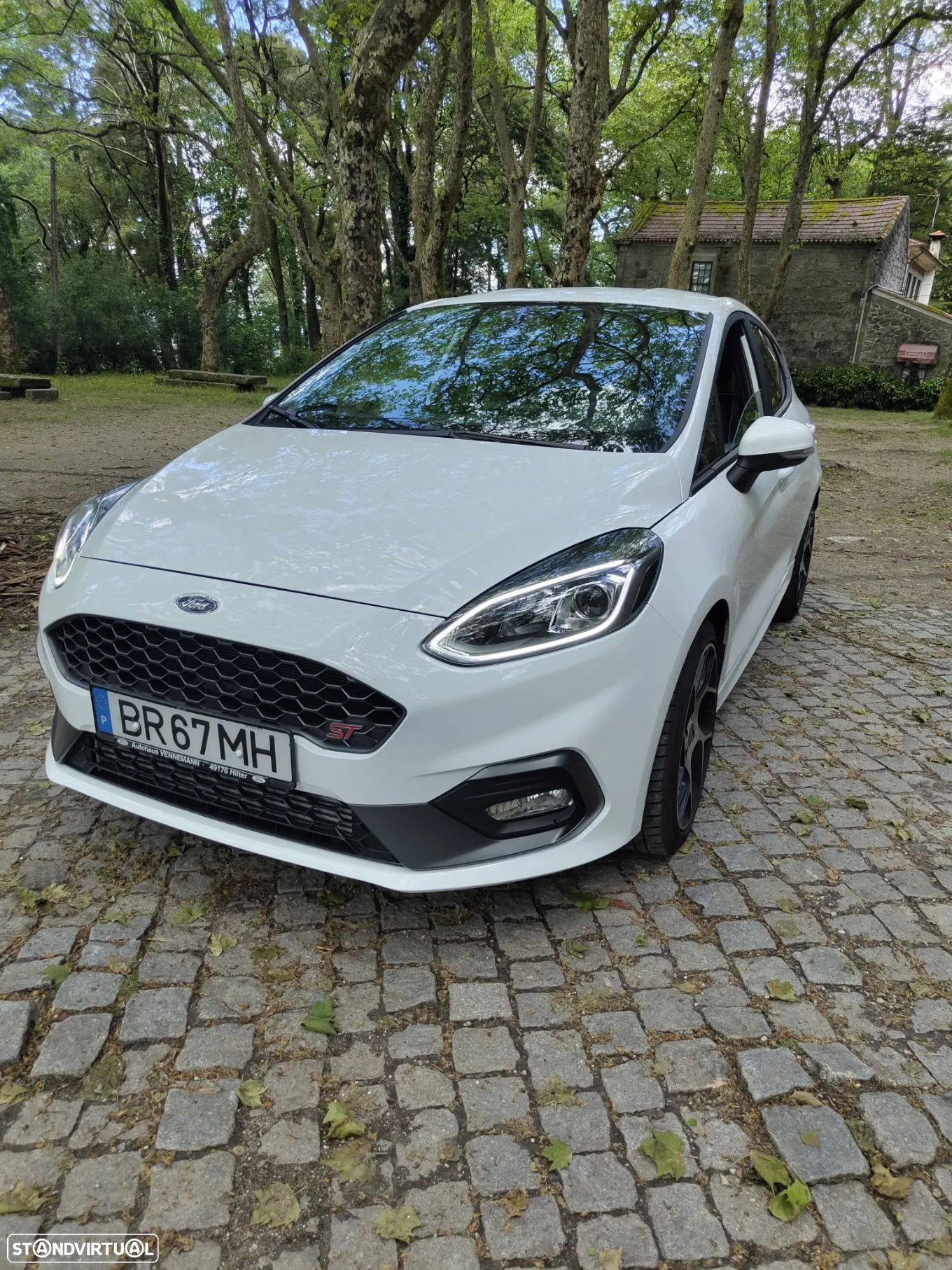 Ford Fiesta 1.5 EcoBoost S&S ST - 9