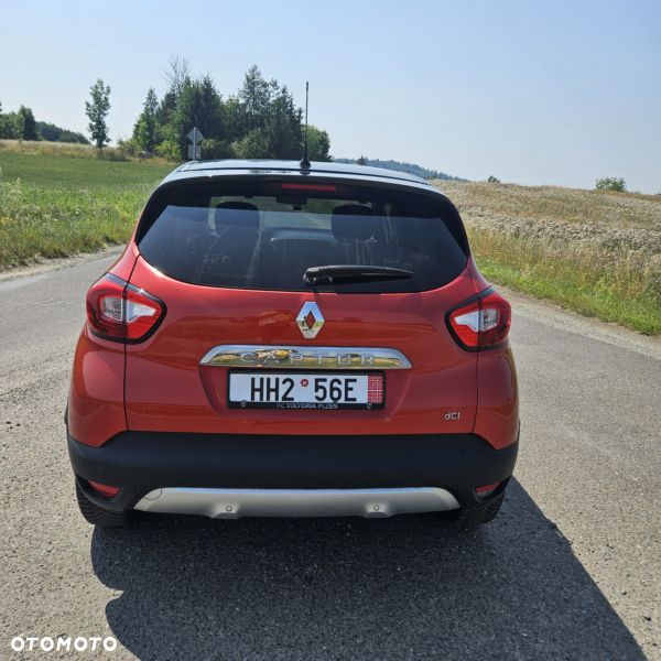 Renault Captur dCi 90 EDC Helly Hansen - 6
