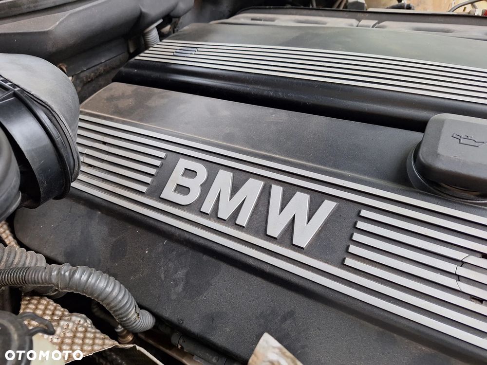 BMW Seria 5 - 33