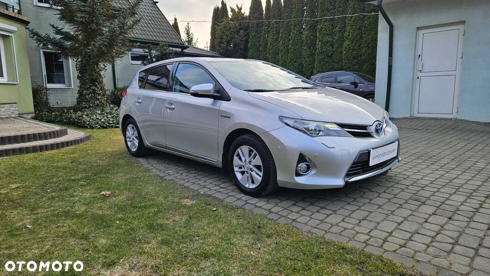 Toyota Auris - 4