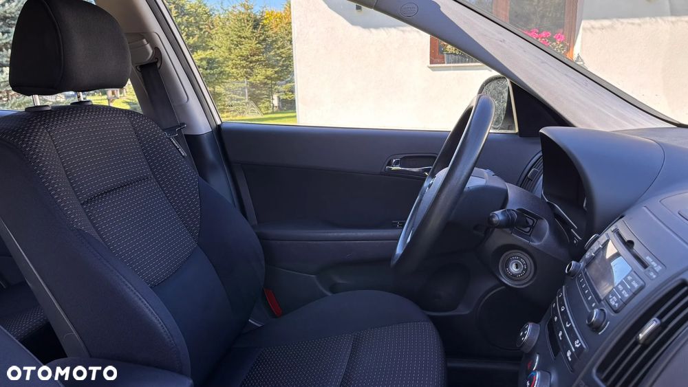 Hyundai i30 1.4 Classic - 10