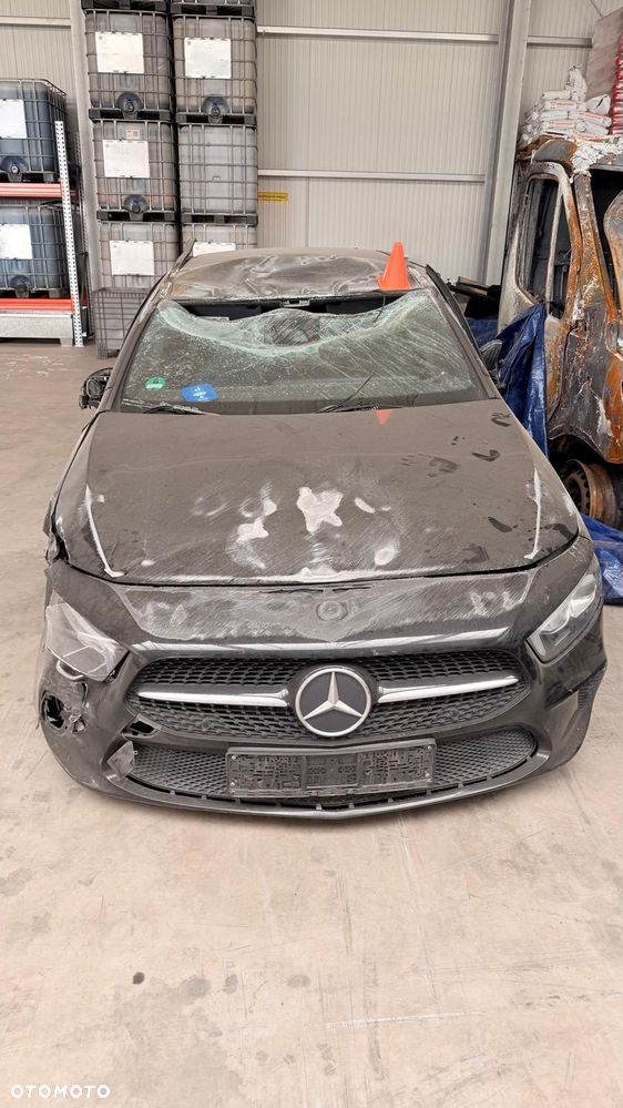 Mercedes-Benz Klasa A 180 d 7G-DCT - 3