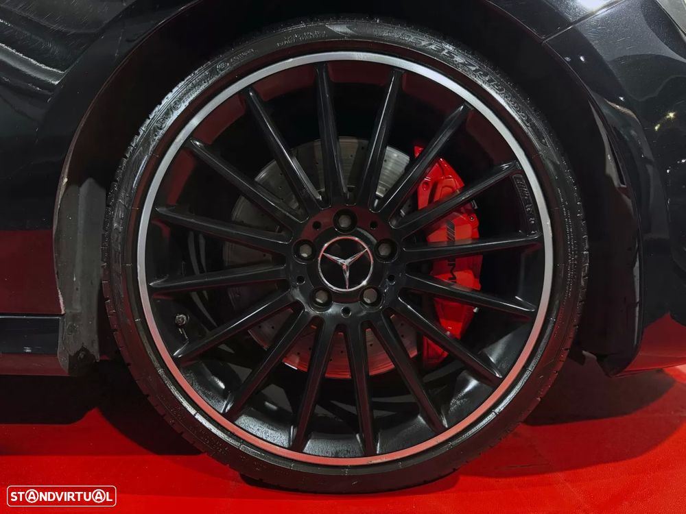 Mercedes-Benz A 45 AMG 4-Matic - 6