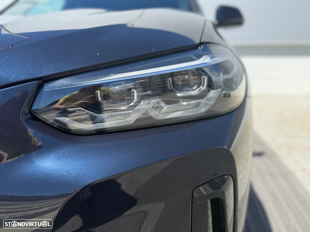 BMW X3 30 e xDrive Pack M 50 anos - 11