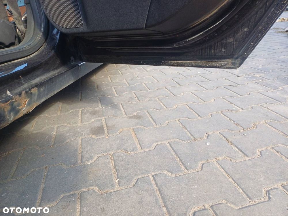 DRZWI KOMPLETNE PRAWY TYŁ OPEL ASTRA H Z21B - 5