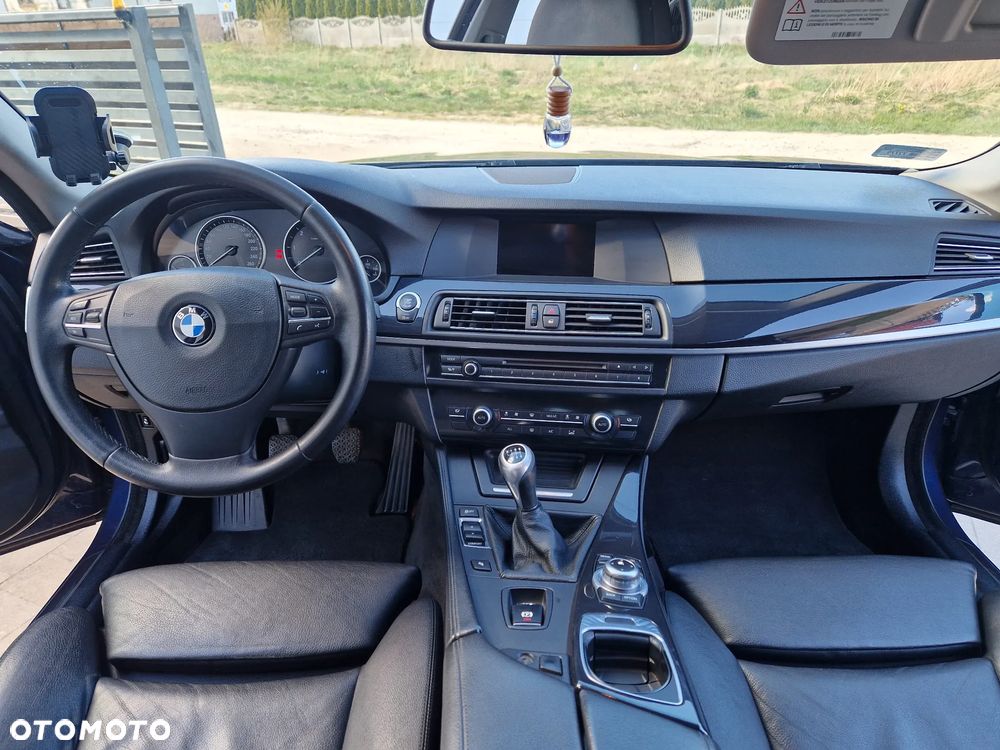 BMW Seria 5 520d Edition Fleet Exclusive - 11