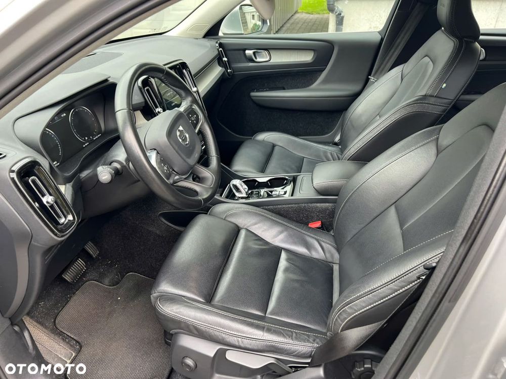 Volvo XC 40 D4 AWD Inscription - 11