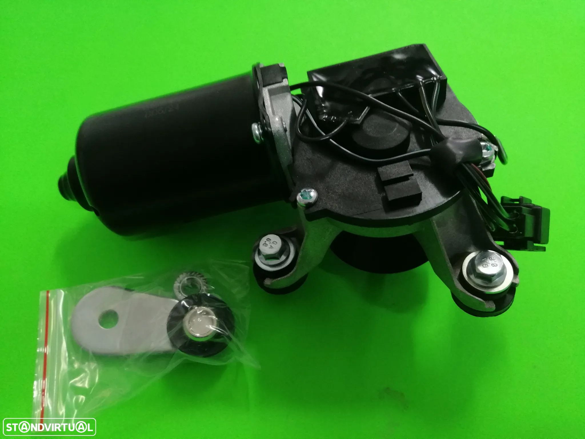 Motor do aranhiço do limpa vidro Mitsubishi L200 K64 K74 NOVO - 1