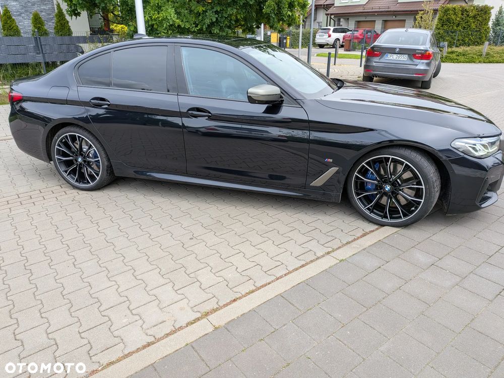 BMW Seria 5 M550i xDrive sport - 1