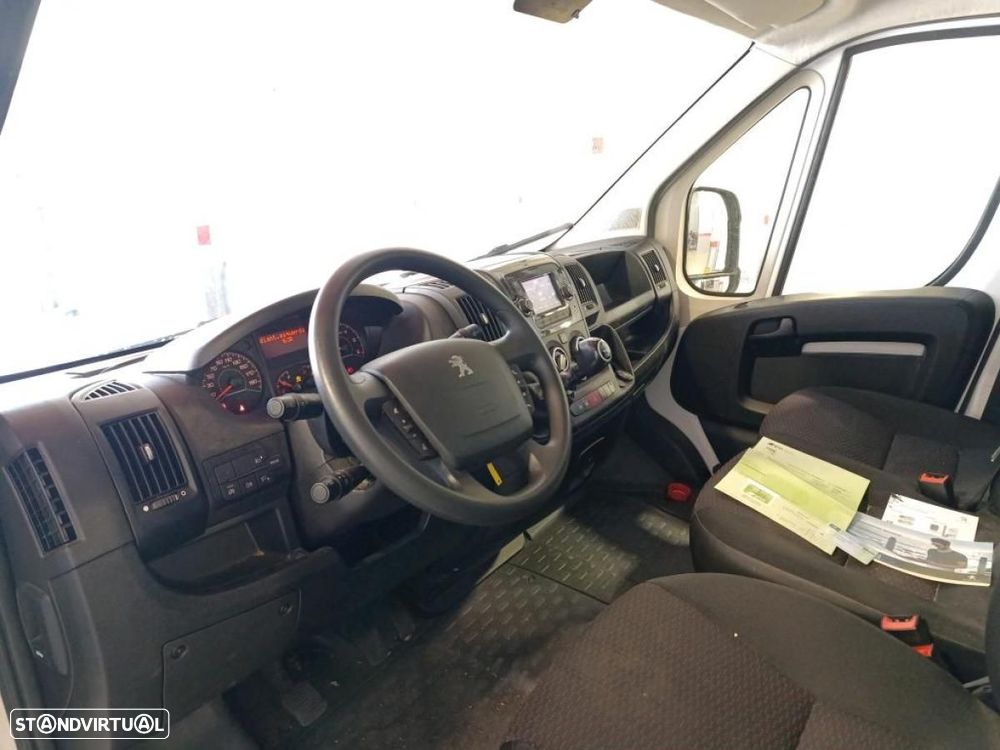 Peugeot Boxer 2.2 BlueHDi 333 L2H1 Premium c/iva - 6