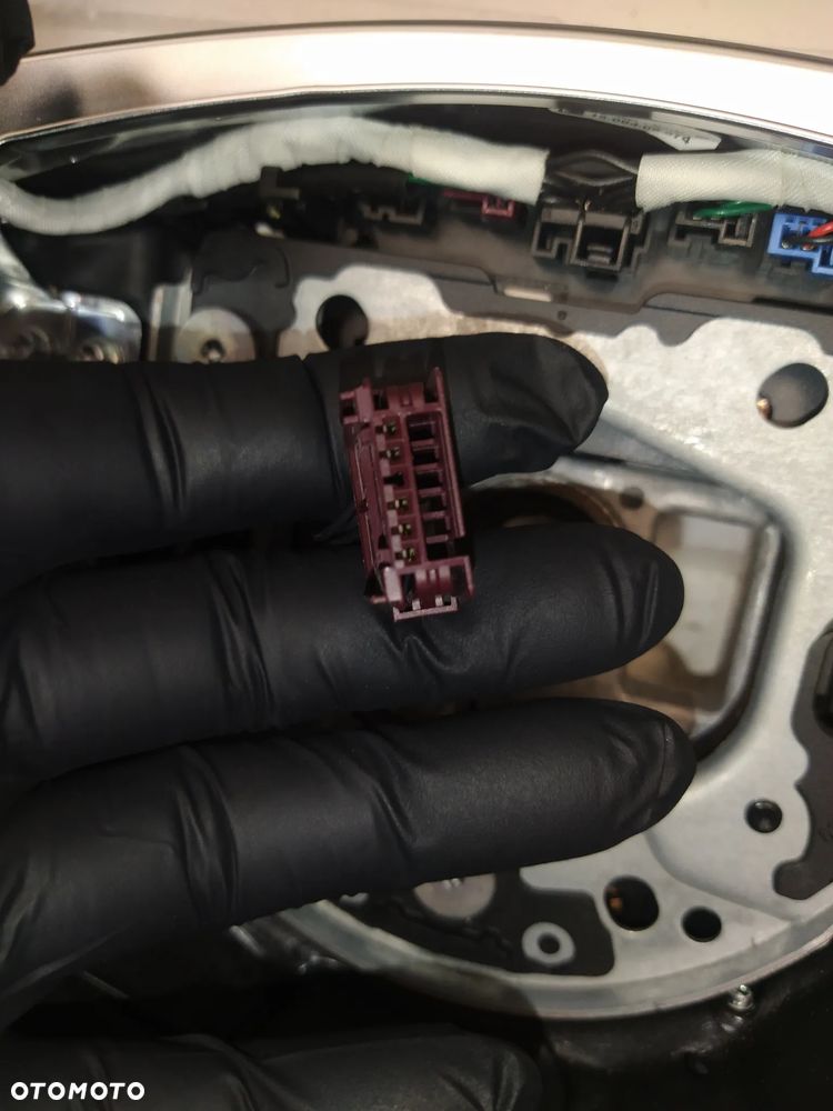 MERCEDES W205 C63 AMG KIEROWNICA MULTIFUNKCYJNA SKÓRA ŁOPATKI ORYGINAŁ - 3