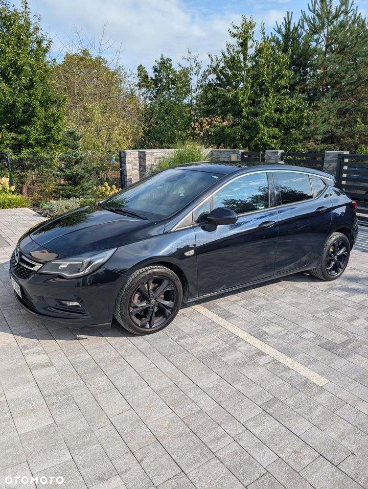 Opel Astra V 1.6 T Dynamic S&S - 10