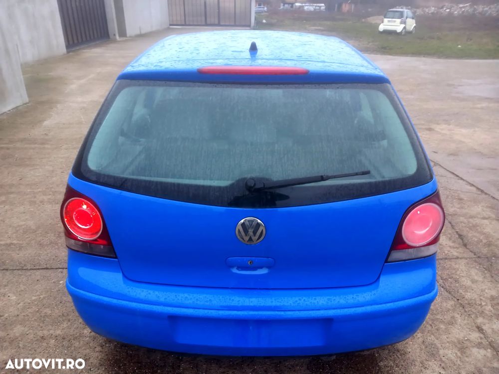 Volkswagen Polo - 5