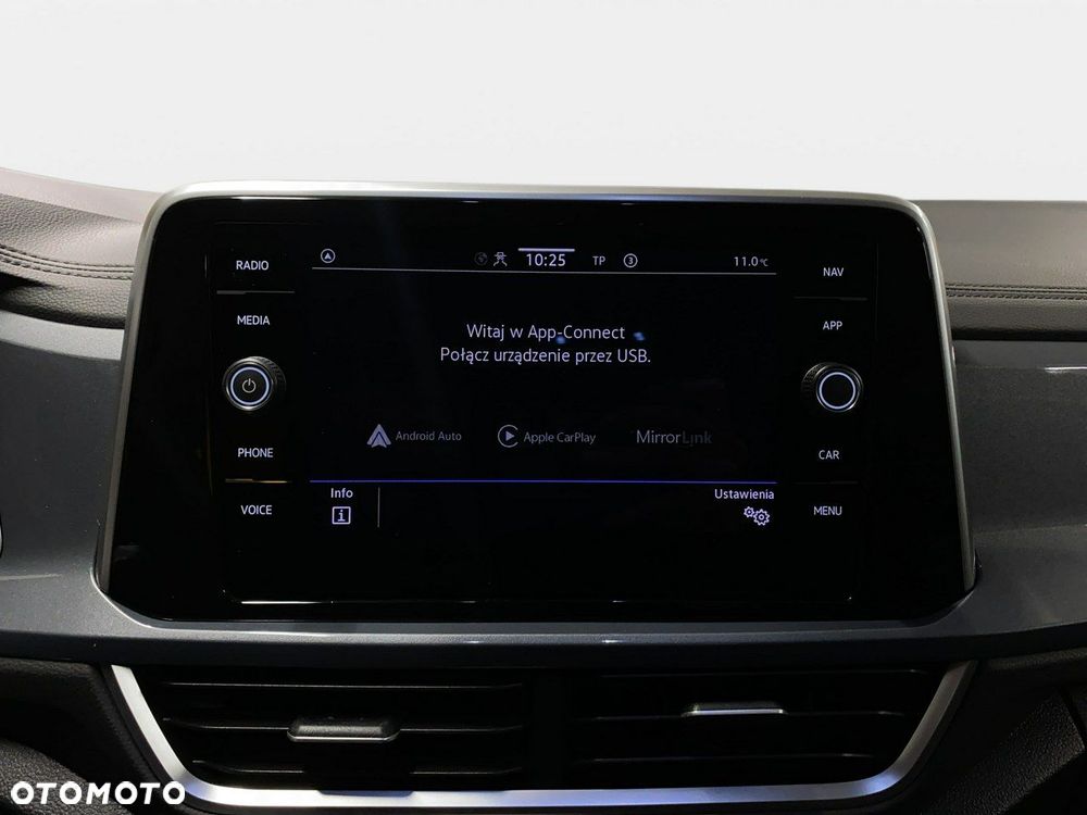 Volkswagen T-Roc - 27