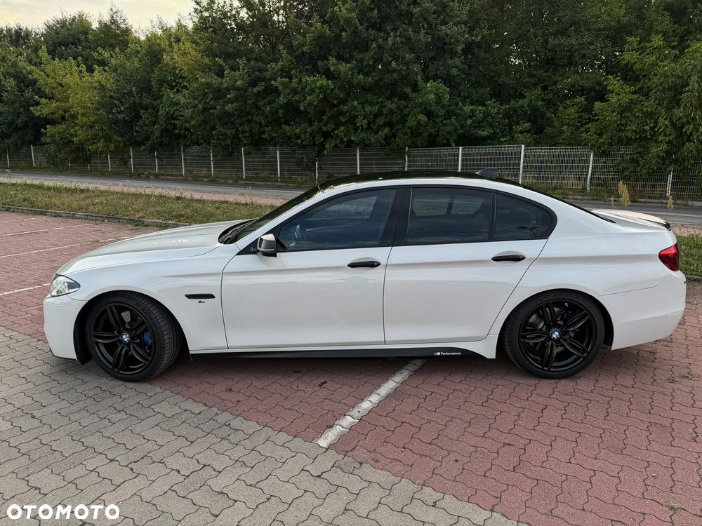 BMW Seria 5 - 32