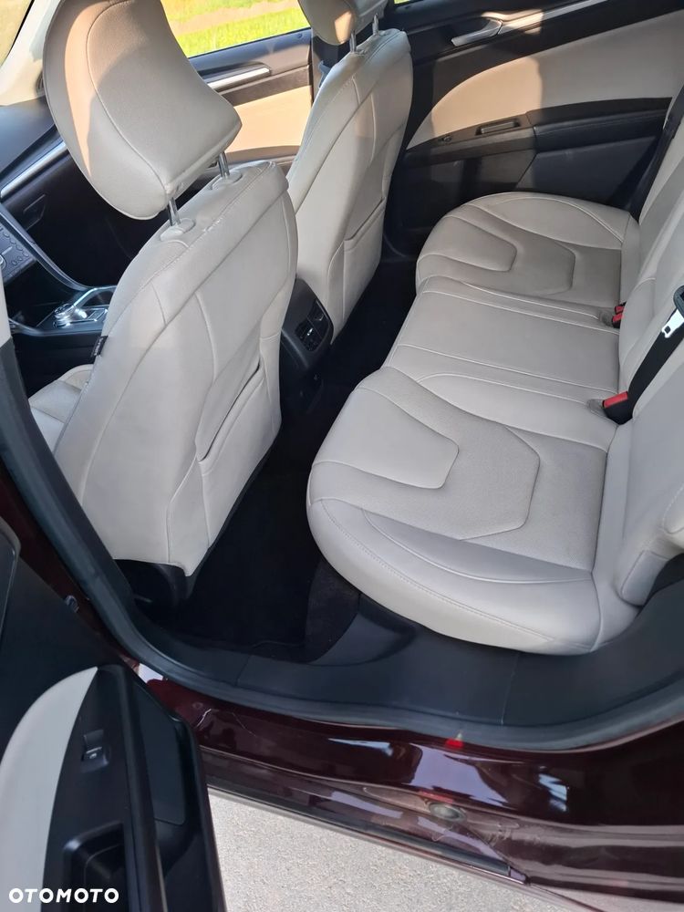 Ford Fusion 2.0 EcoBoost Titanium - 7