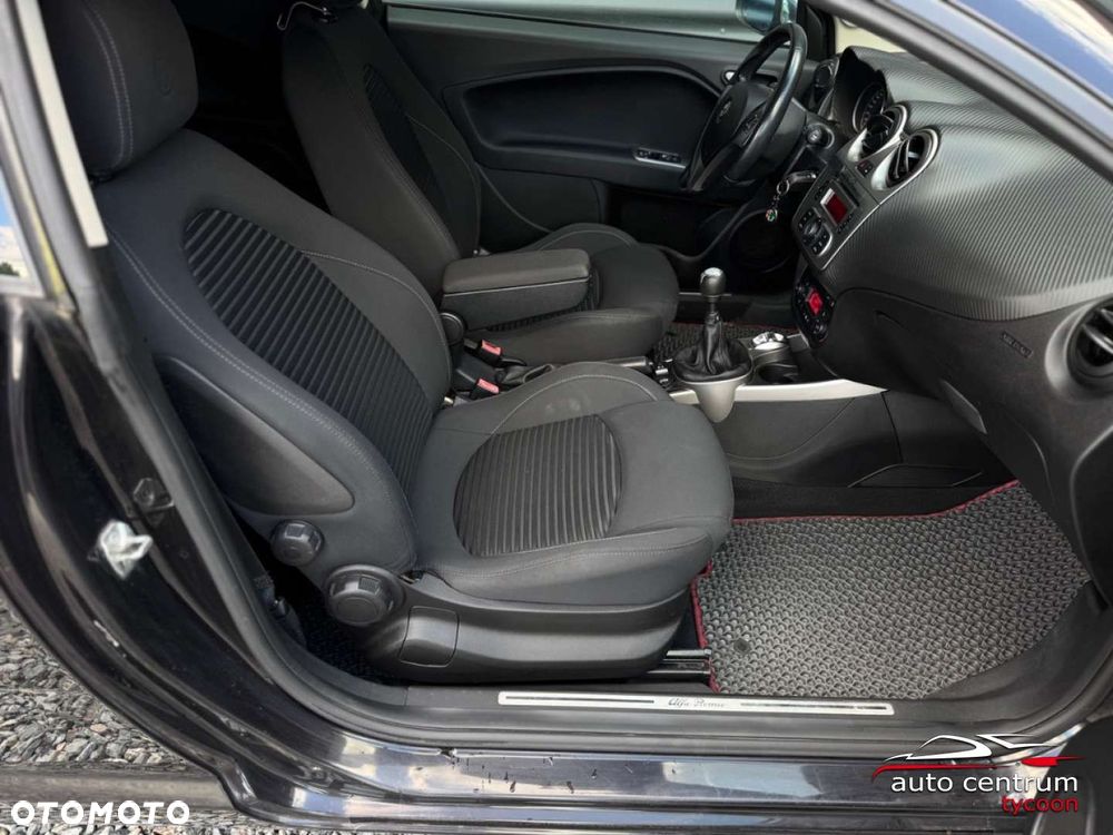 Alfa Romeo Mito - 27
