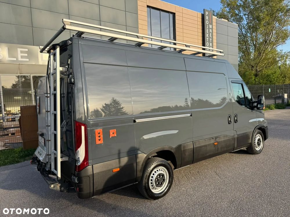 Iveco Daily 35S180, 3.0 180KM, L3H2, HiMatic, Winda, Niski przebieg - 16