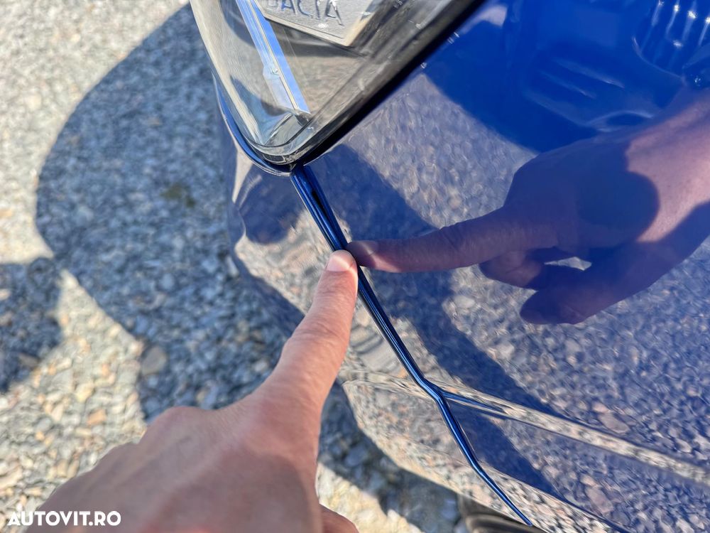 Dacia Logan TCe 90 Essential - 36