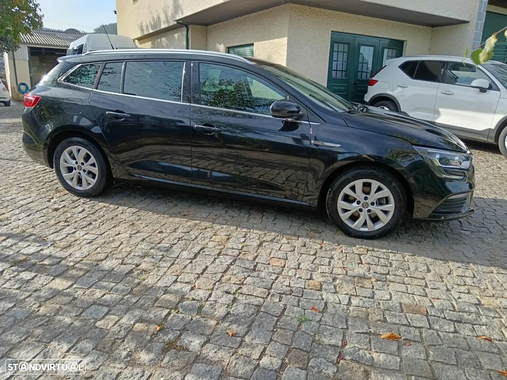 Renault Mégane Sport Tourer 1.5 Blue dCi Limited - 3