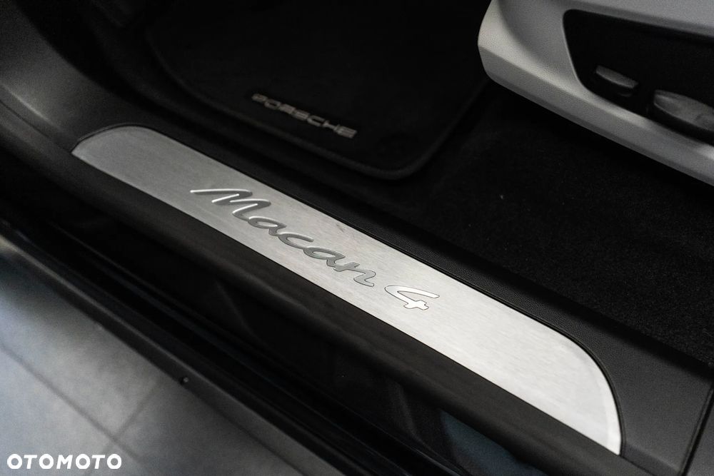 Porsche Macan 4 100kWh - 29
