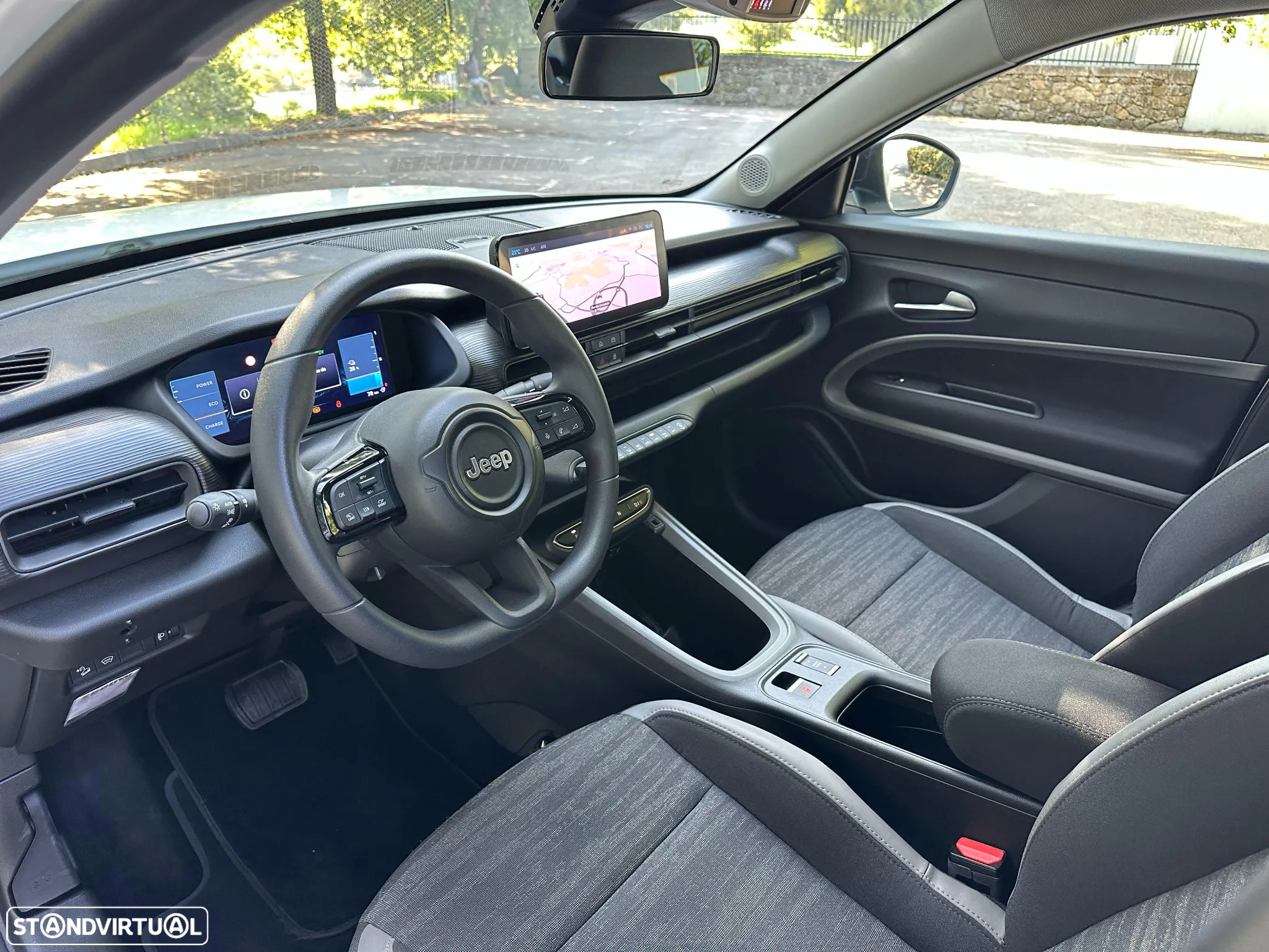 Jeep Avenger 54 kWh Longitude - 8