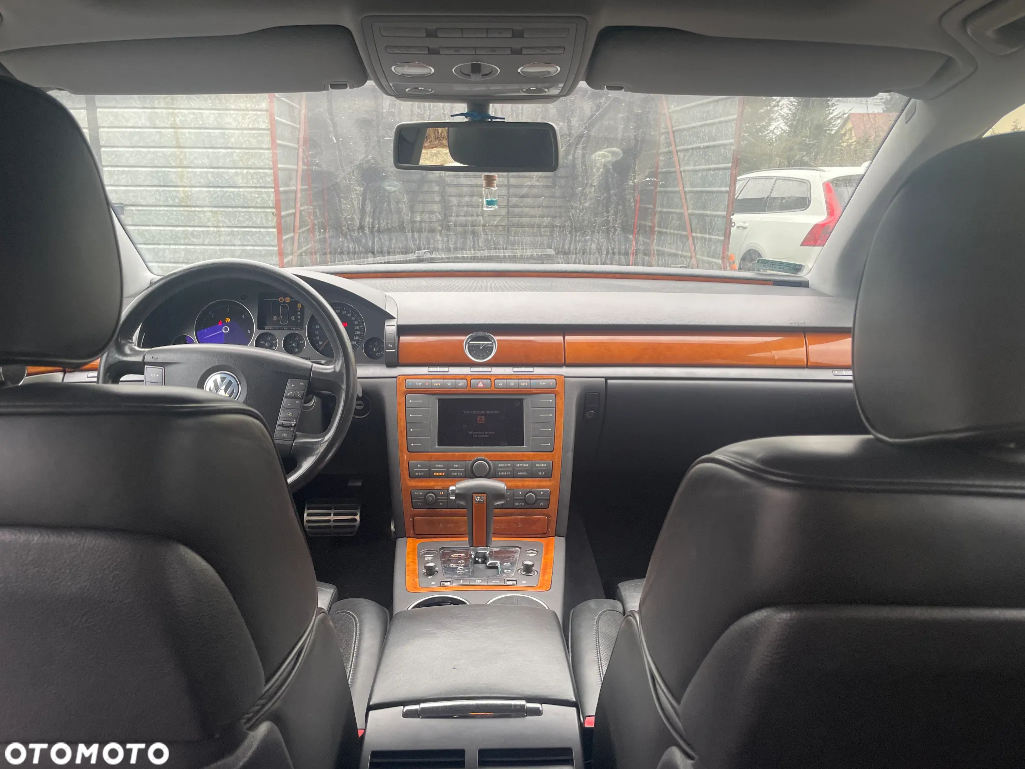Volkswagen Phaeton 5.0 V10 TDI 4M (5 os) - 13